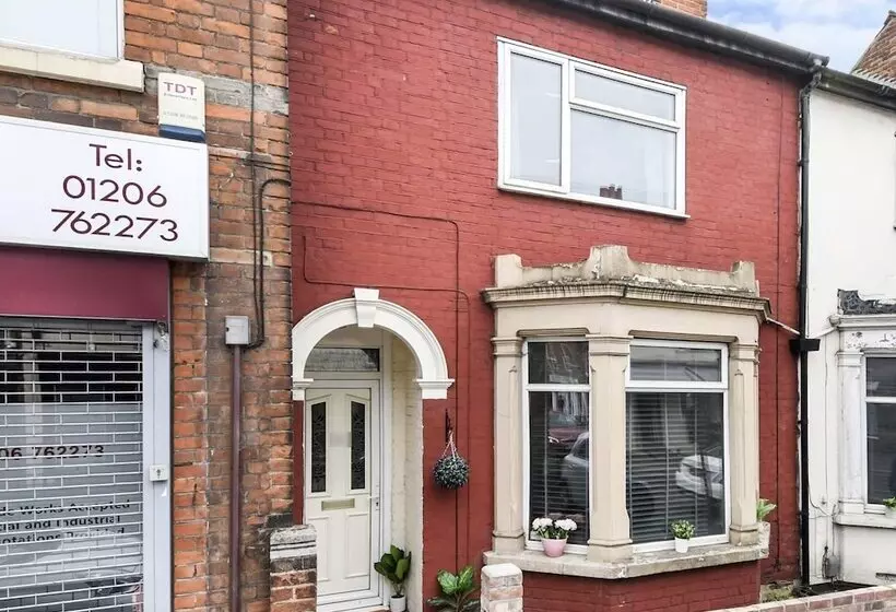 Residenssi 4br 10guests Parking Garden