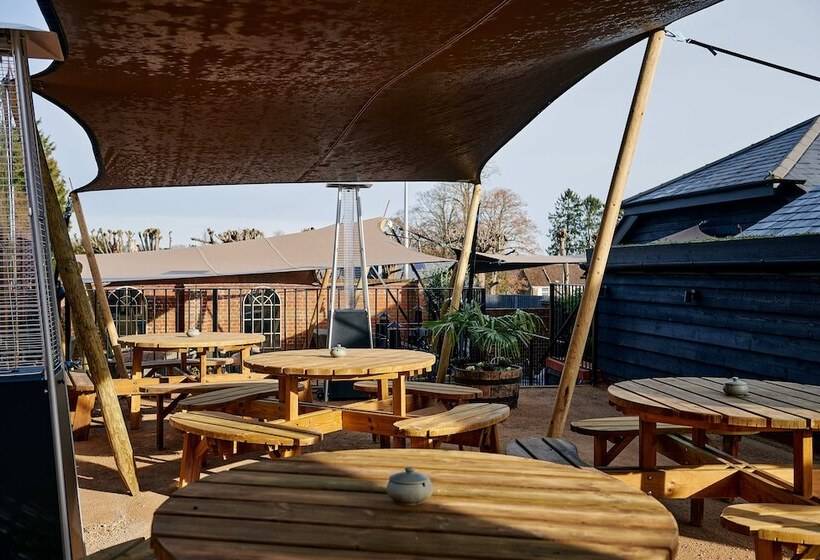 客栈  Hare & Hounds Newbury