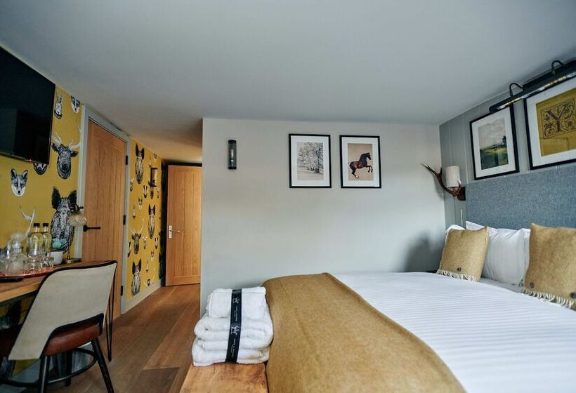 客栈  Hare & Hounds Newbury