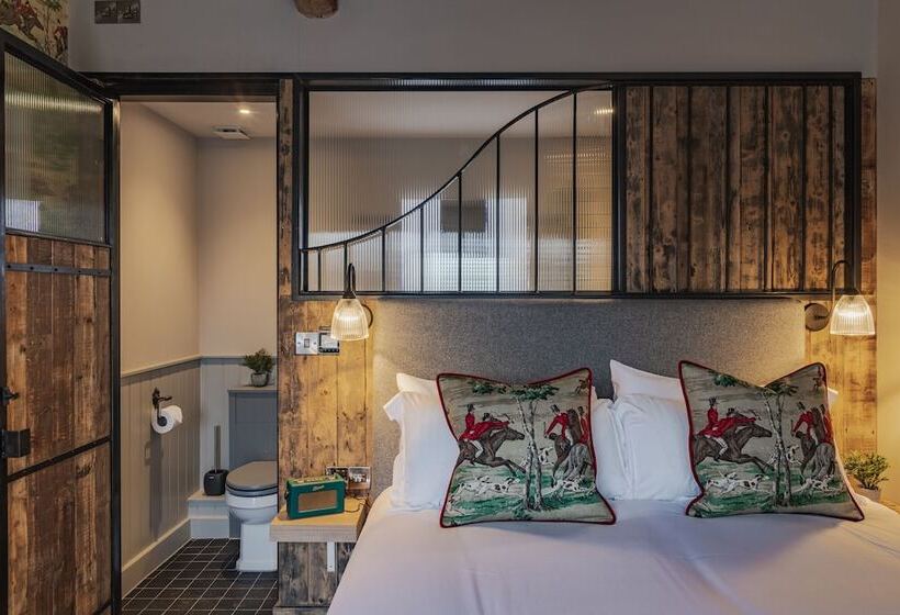 客栈  Hare & Hounds Newbury