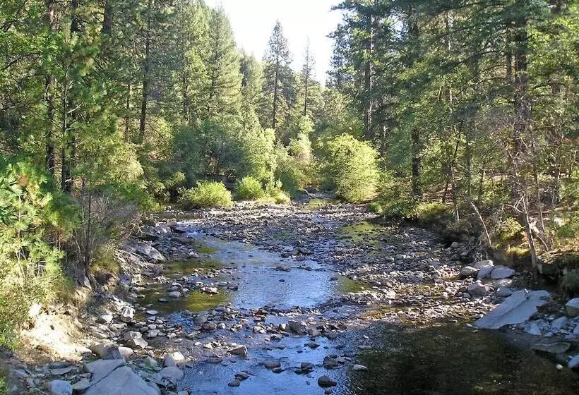 ホテル Yosemite Lakes Rv Resort