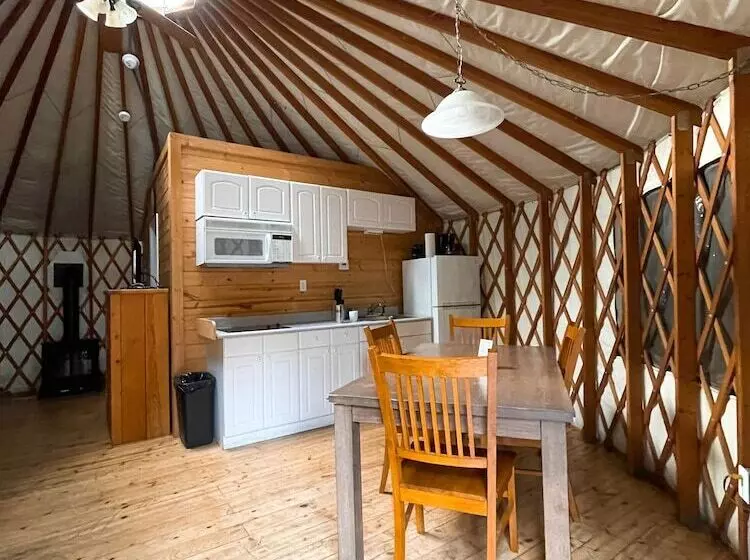 ホテル Yosemite Lakes Rv Resort