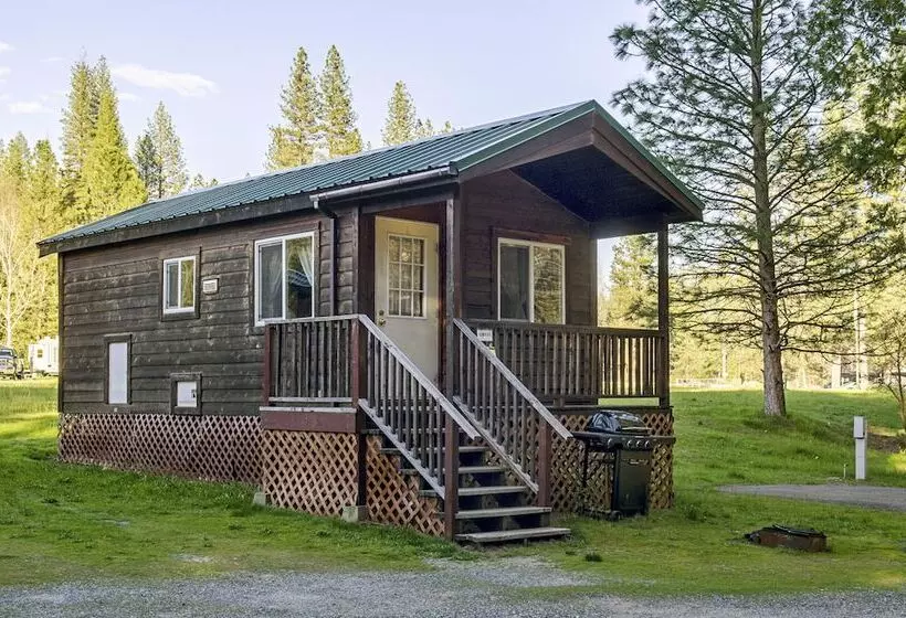 ホテル Yosemite Lakes Rv Resort