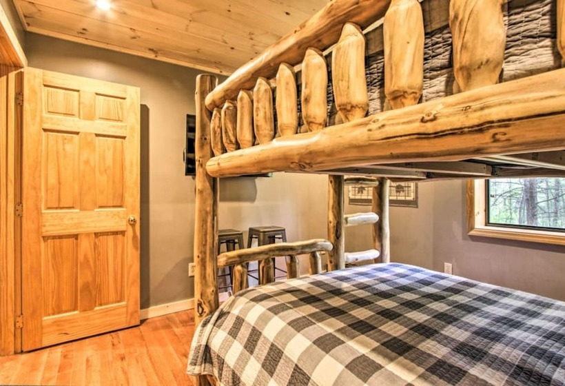 A Stone S Throw By Heritage Cabin Rentals