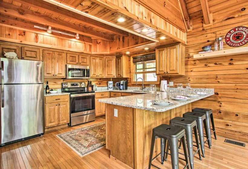 A Stone S Throw By Heritage Cabin Rentals