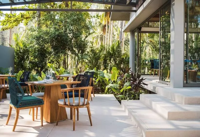 ホテル Avani+ Khao Lak Resort