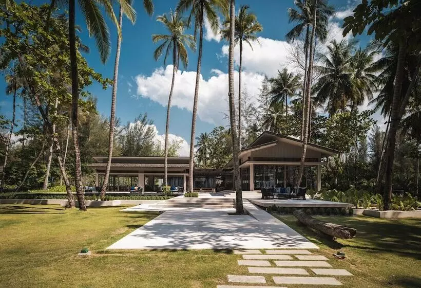 ホテル Avani+ Khao Lak Resort