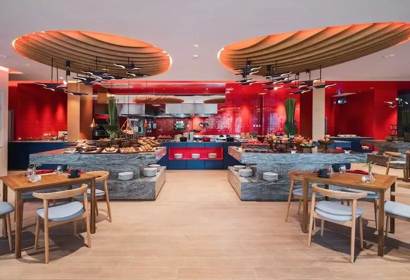 ホテル Avani+ Khao Lak Resort