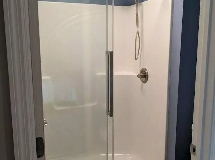 Hotelli Talkin Tackle Outfitter And Lodge