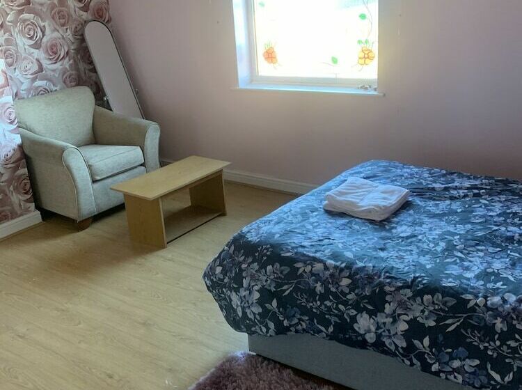 住所 Beautiful 5 Bed Farm Accommodation