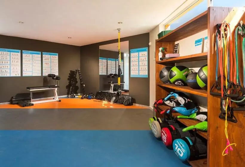 هتل Aeolian Village Beach Resort