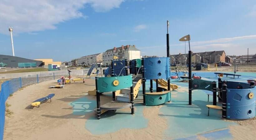 ホテル Family Friendly 2 Bed Caravan In Rhyl, North Wales