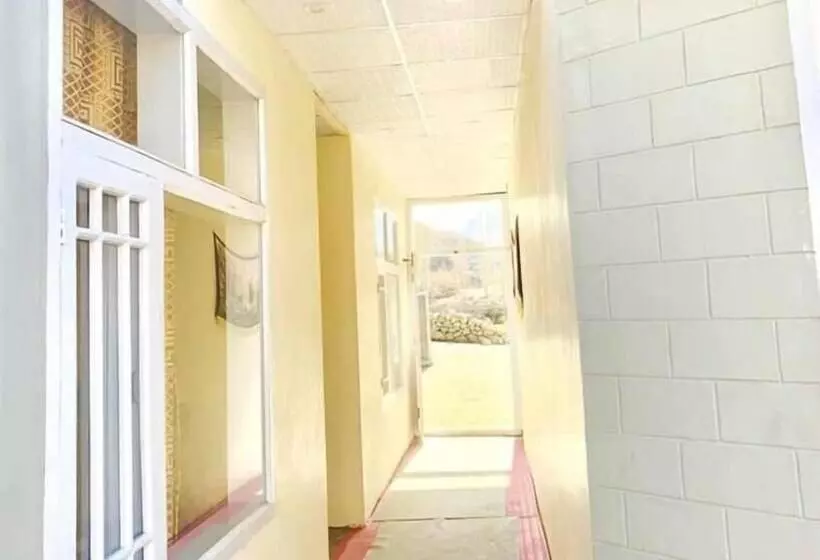 هتل Hunza Huts Duikar Altit
