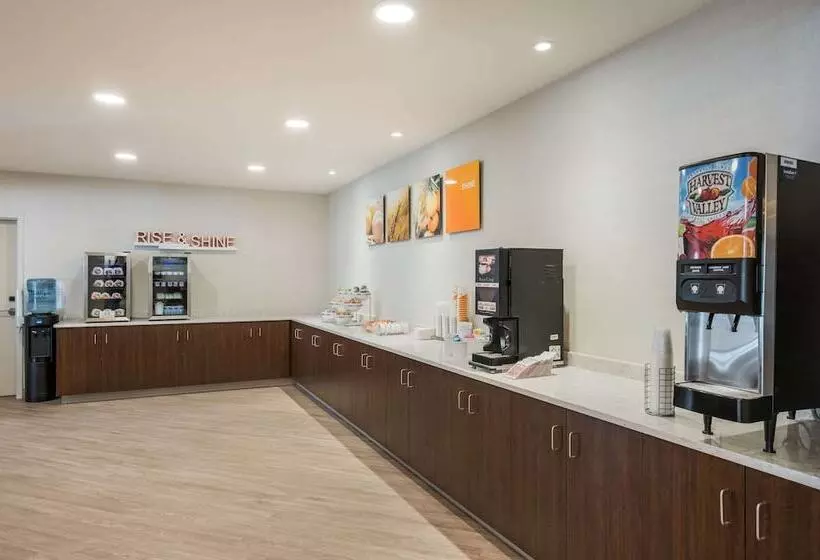 Hotelli Mainstay Suites Gaylord