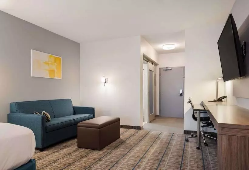 Hotelli Mainstay Suites Gaylord