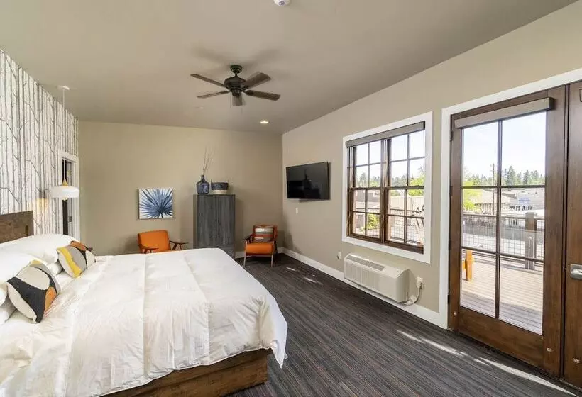 Hotelli Ski Inn Taphouse