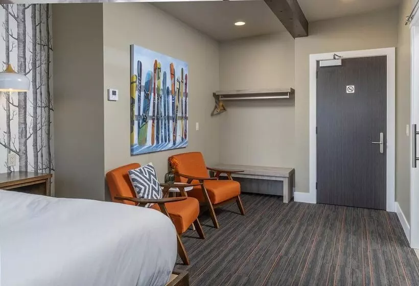 Hotelli Ski Inn Taphouse