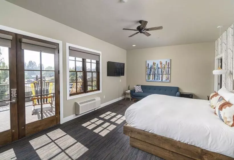 Hotelli Ski Inn Taphouse