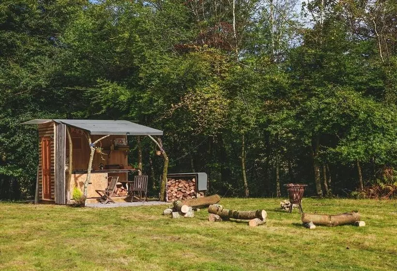 Luxury Secluded Camping In The Brecon Beacons