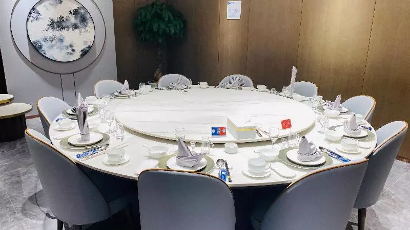 Hotelli Holiday Inn Express Jining Cultural Center By Ihg