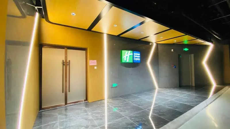 Hotelli Holiday Inn Express Jining Cultural Center By Ihg