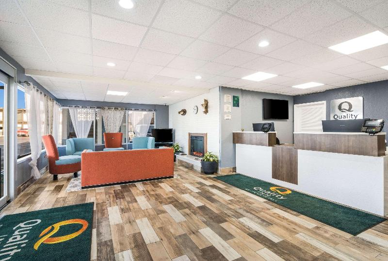 호텔 Quality Inn  On The Lake Clarksvilleboydton