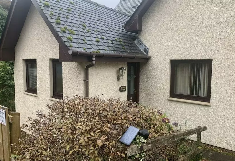 Lovely Cottage, Ballachulish, Glencoe, Scotland