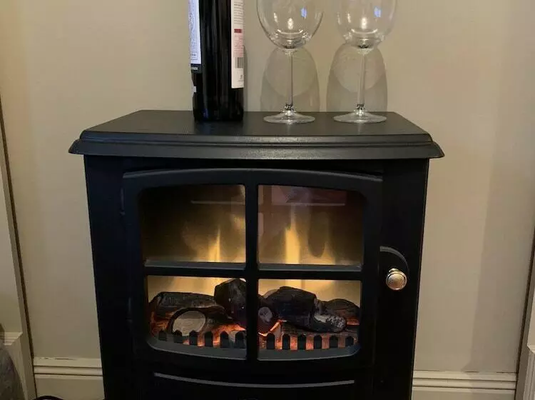 Lovely Cottage, Ballachulish, Glencoe, Scotland