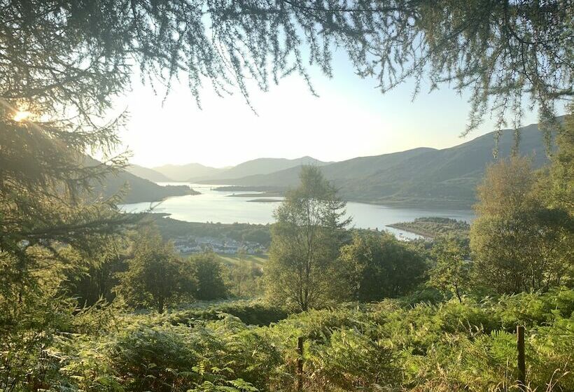 Lovely Cottage, Ballachulish, Glencoe, Scotland