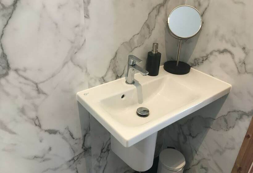 Пансион Trewethen Cottage Barn 2,an Idyllic Country Escape