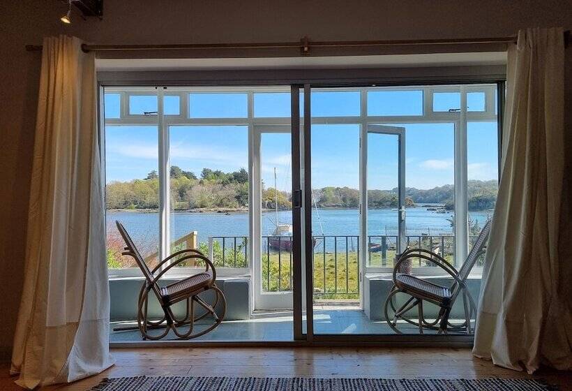 Cosy House In Eigionfa