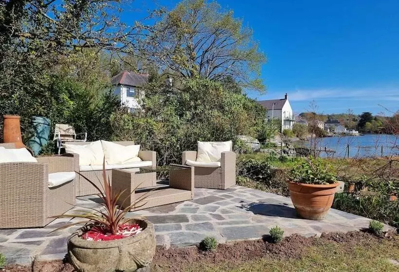 Cosy House In Eigionfa