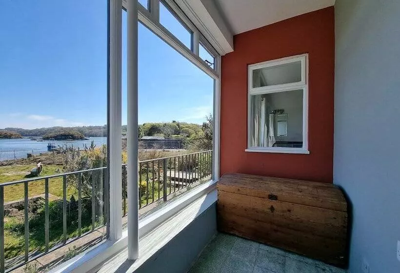 Cosy House In Eigionfa