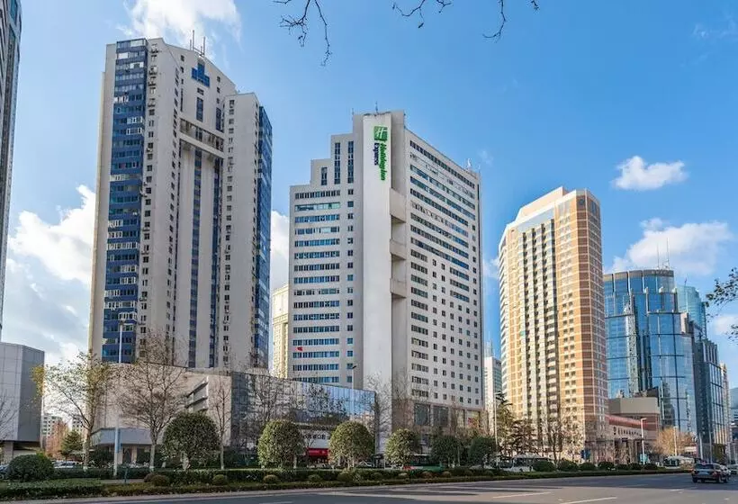 ホテル Holiday Inn Express Qingdao City Center, An Ihg