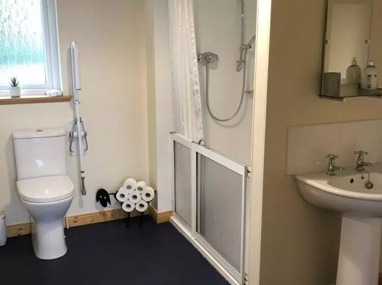 Inviting 2 Bed House In Isle Of Lewis