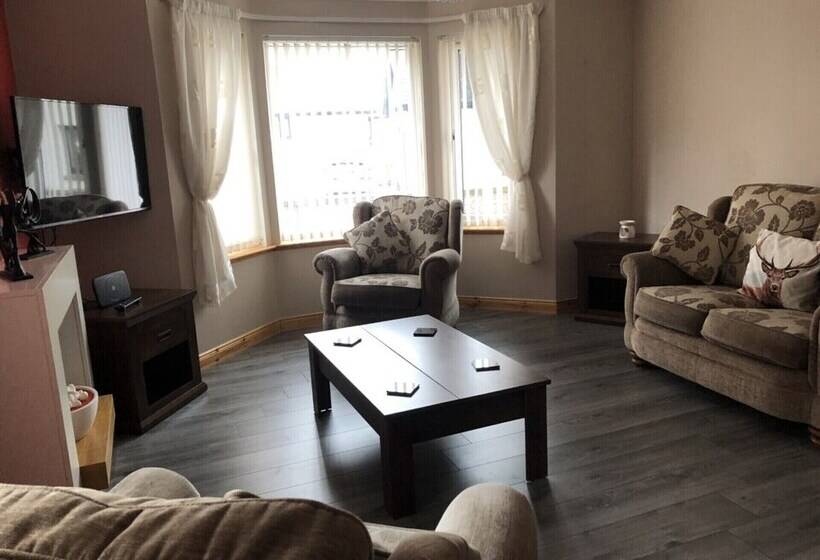 Inviting 2 Bed House In Isle Of Lewis