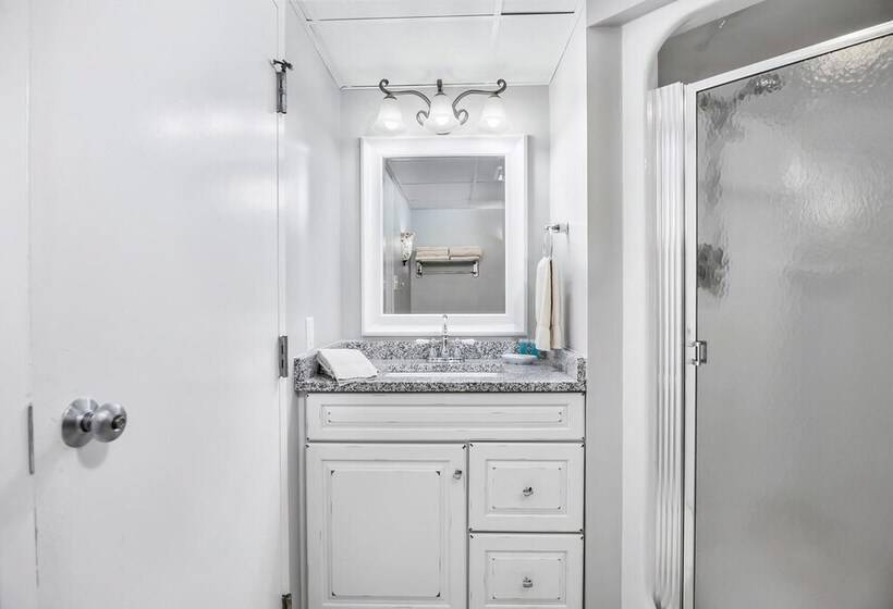 リゾートホテル First Floor Master Suite Bay View