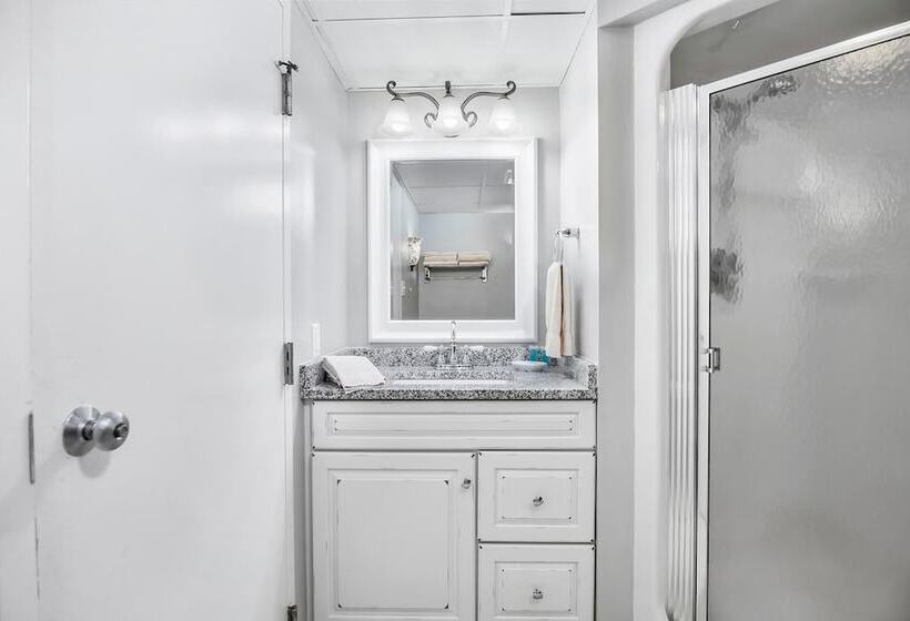 リゾートホテル First Floor Master Suite Bay View