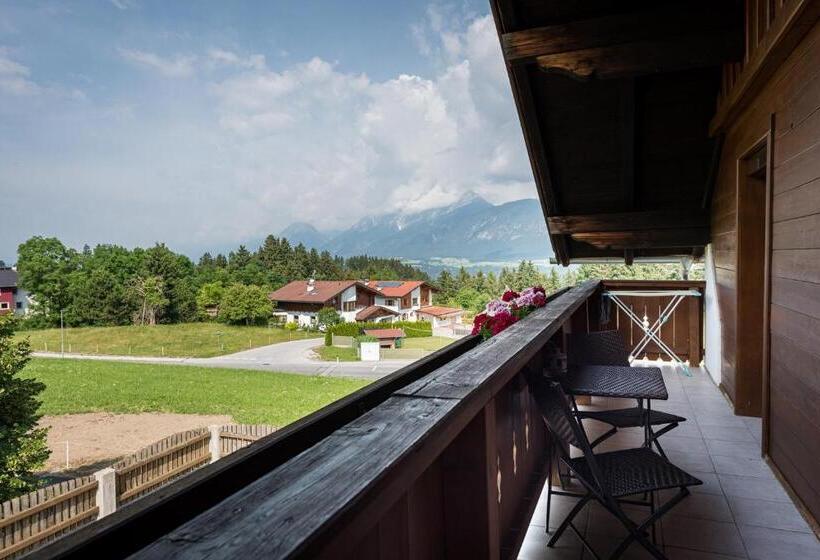 Bauernhof Ferienwohnungen Sennhof