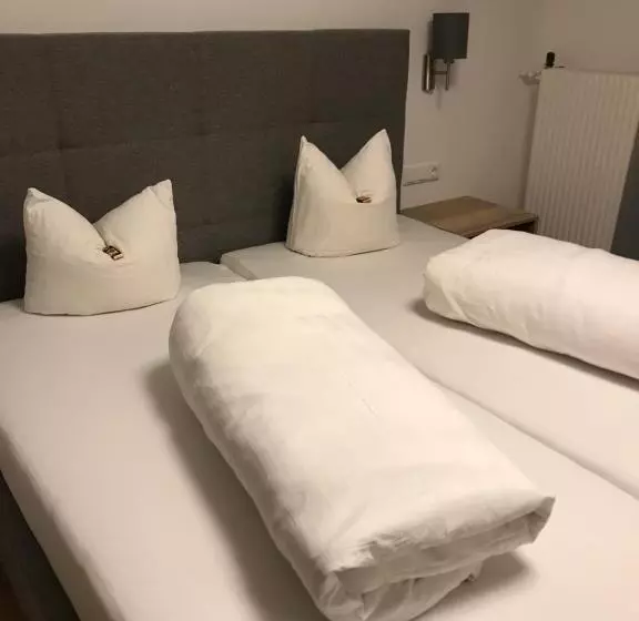 Bed and Breakfast Pension Pichler