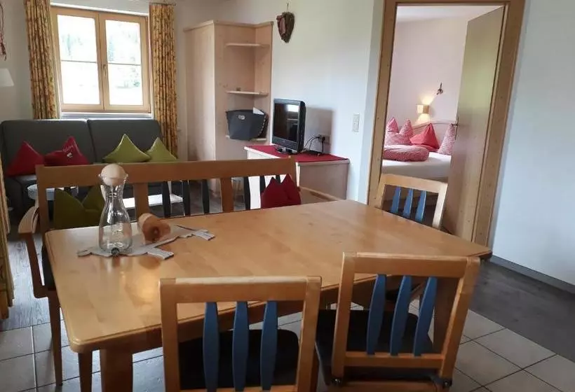 Biobauernhof Vilshof