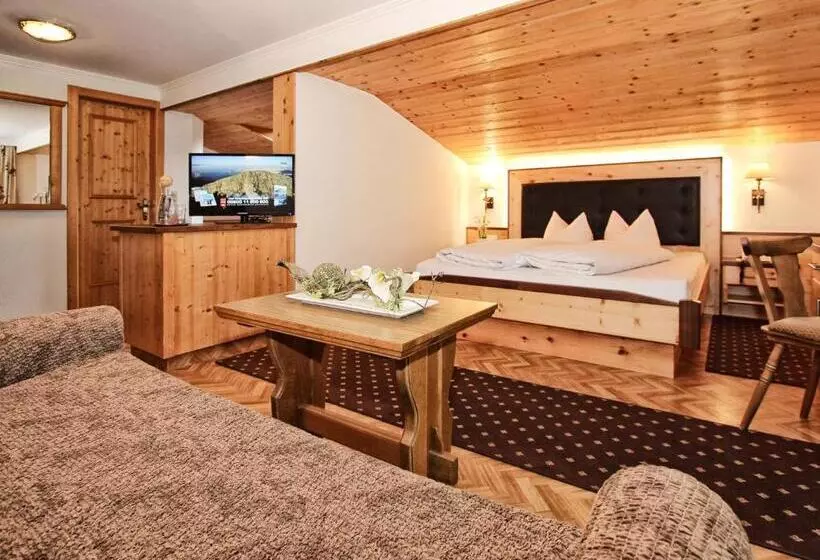 호텔 Alpenhof Pitztal