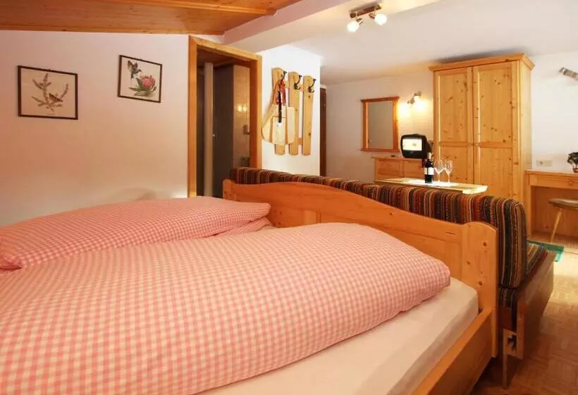 호텔 Alpenhof Pitztal