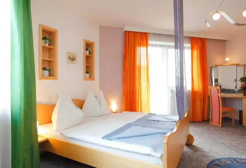 ホテル Böhmerwaldhof