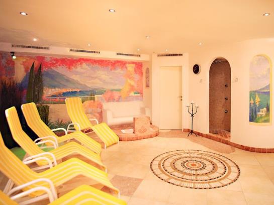 مبيت وإفطار Haus Aktiv