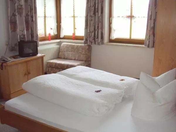 هتل Haus Alpengruss