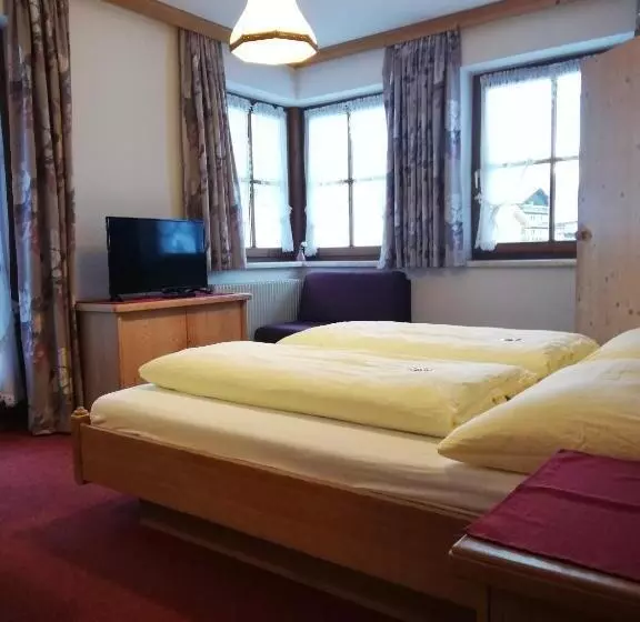 هتل Haus Alpengruss