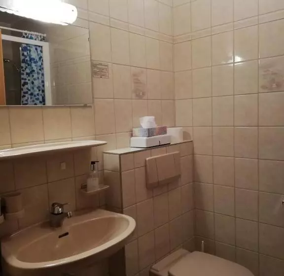 هتل Haus Alpengruss