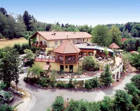 فندق Restaurant Häuserl Im Wald Graz