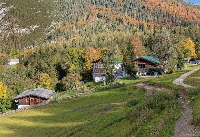 Отель Landgasthof Ropferhof
